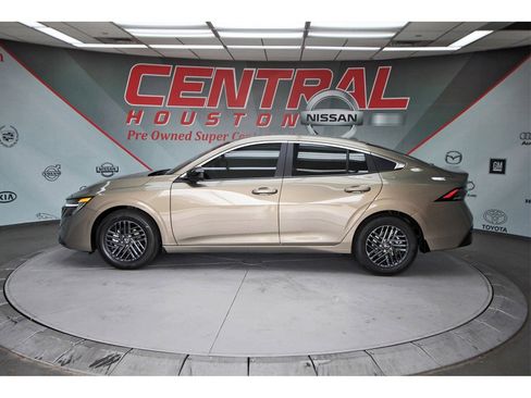 New 2026 Nissan Sentra SV w/ Floor Mat Package image 3