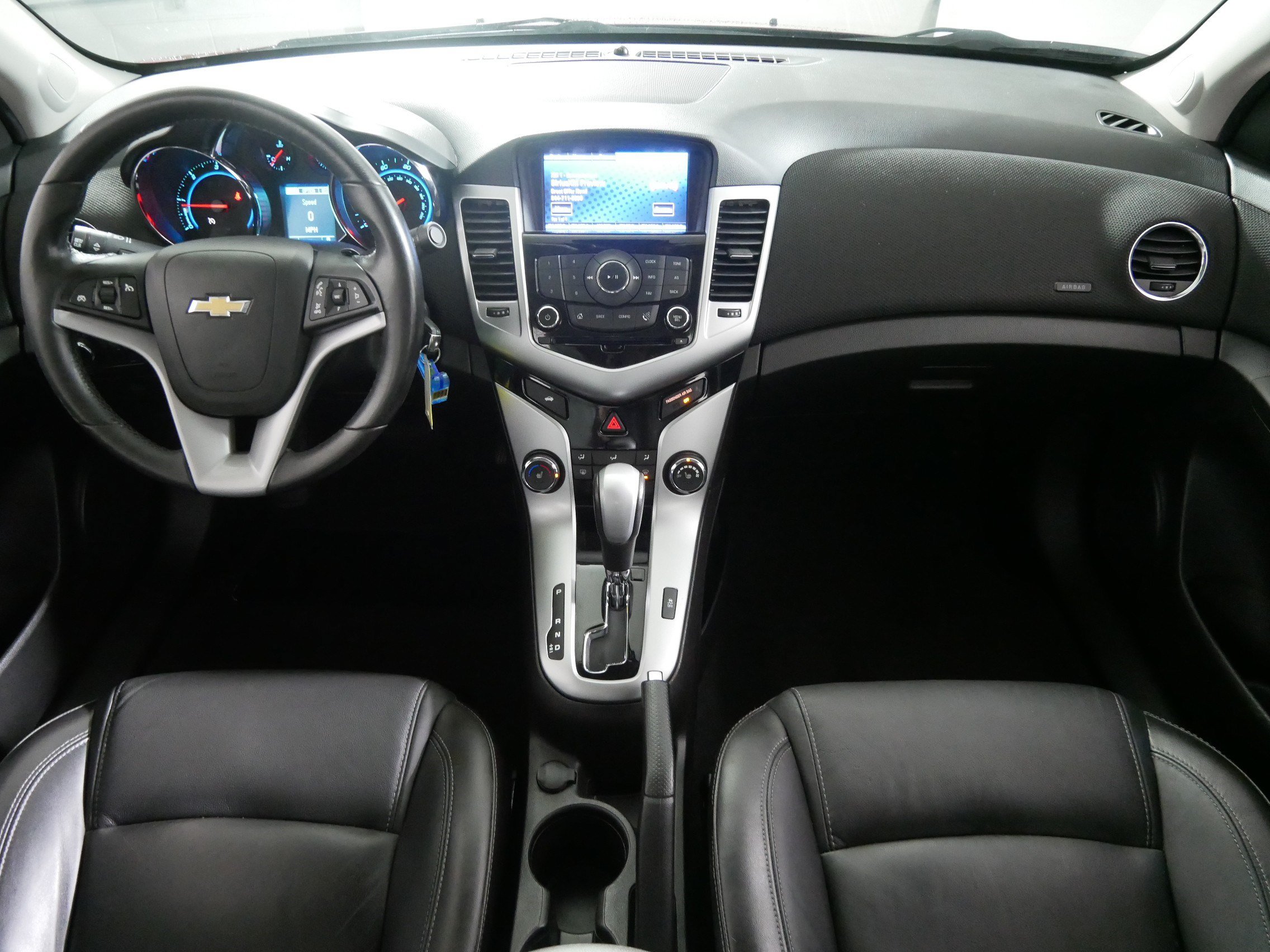 Used 2015 Chevrolet Cruze Diesel FWD image 10