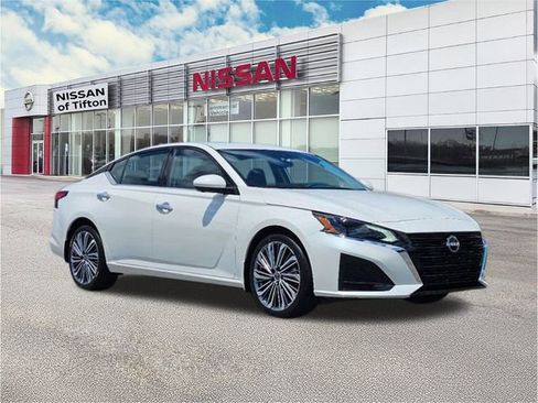 New 2025 Nissan Altima 2.5 SL image 1