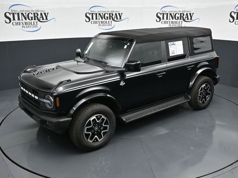 Used 2025 Ford Bronco Outer Banks image 11