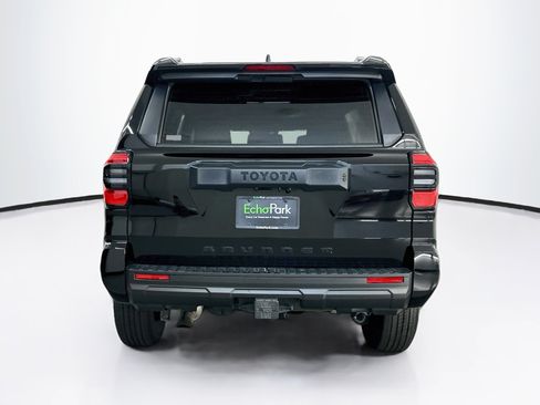Used 2025 Toyota 4Runner SR5 AWD/4WD image 7