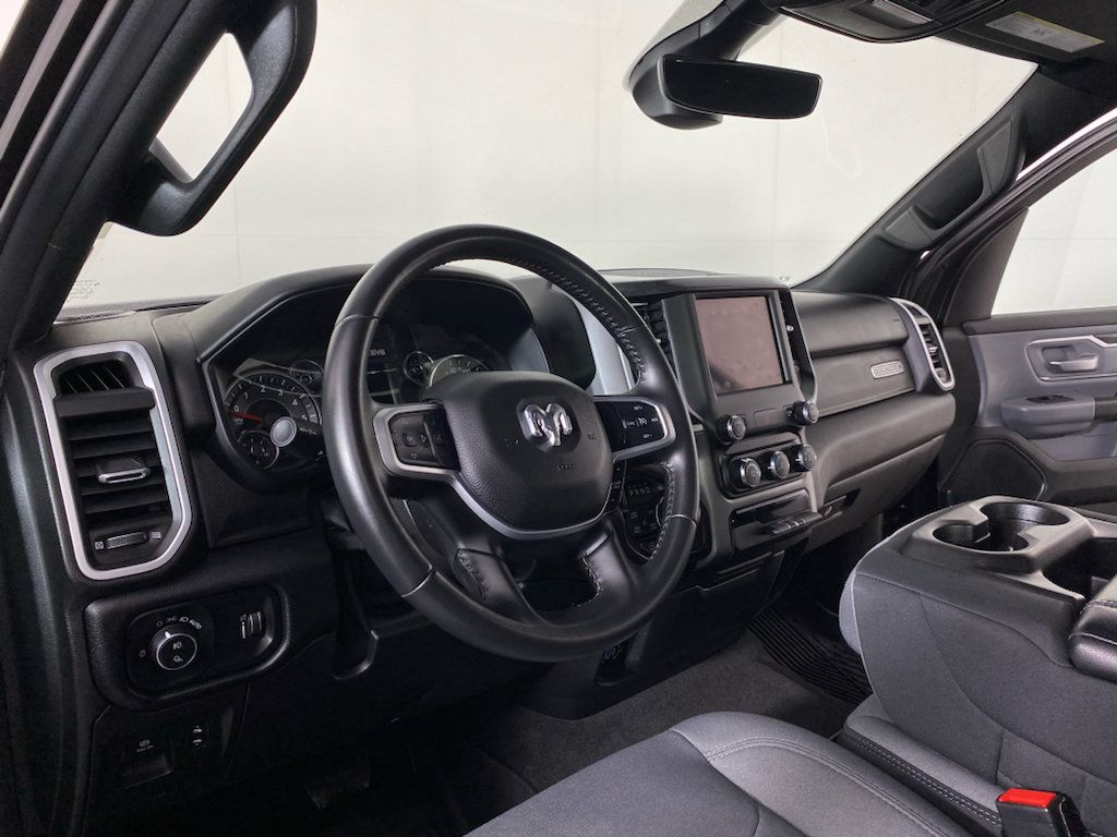 Used 2021 RAM 1500 Big Horn AWD/4WD image 2