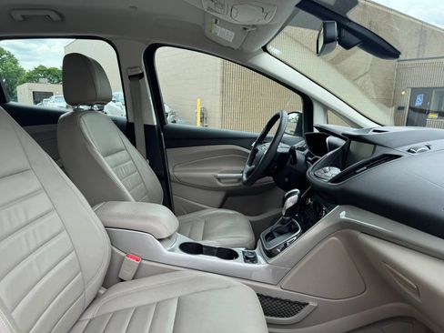 Used 2015 Ford C-MAX SEL w/ Interior Protection Package FWD image 26