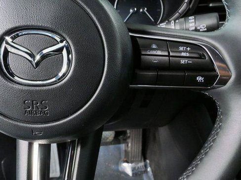 Used 2025 MAZDA MAZDA3 s Sport FWD image 10