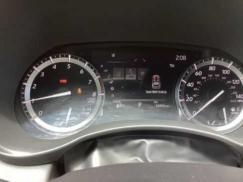Used 2021 Toyota Highlander XSE AWD/4WD image 13
