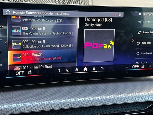 Used 2025 BMW i4 eDrive40 w/ M Sport Package image 19