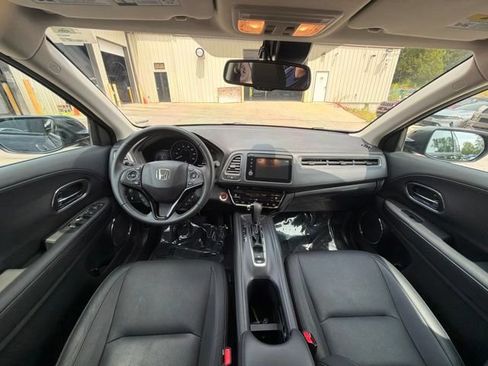 Certified 2021 Honda HR-V EX-L image 18