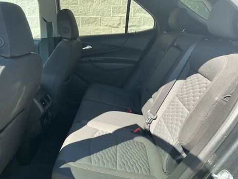 Used 2019 Chevrolet Equinox LT w/ Driver Convenience Package FWD image 21