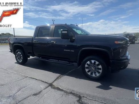 Used 2024 Chevrolet Silverado 2500 Custom w/ Custom Value Package AWD/4WD image 2