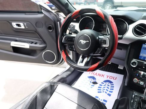 Used 2017 Ford Mustang Premium RWD image 18