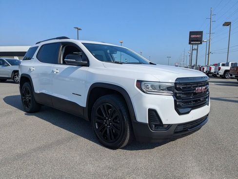 Used 2023 GMC Acadia SLT w/ Elevation Edition image 2