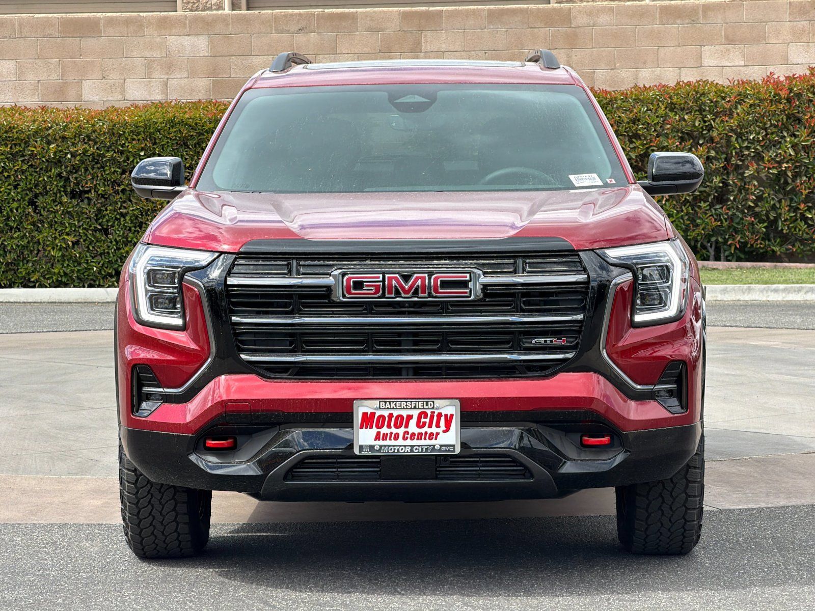 New 2026 GMC Terrain AT4 w/ Technology Package II AWD/4WD image 9