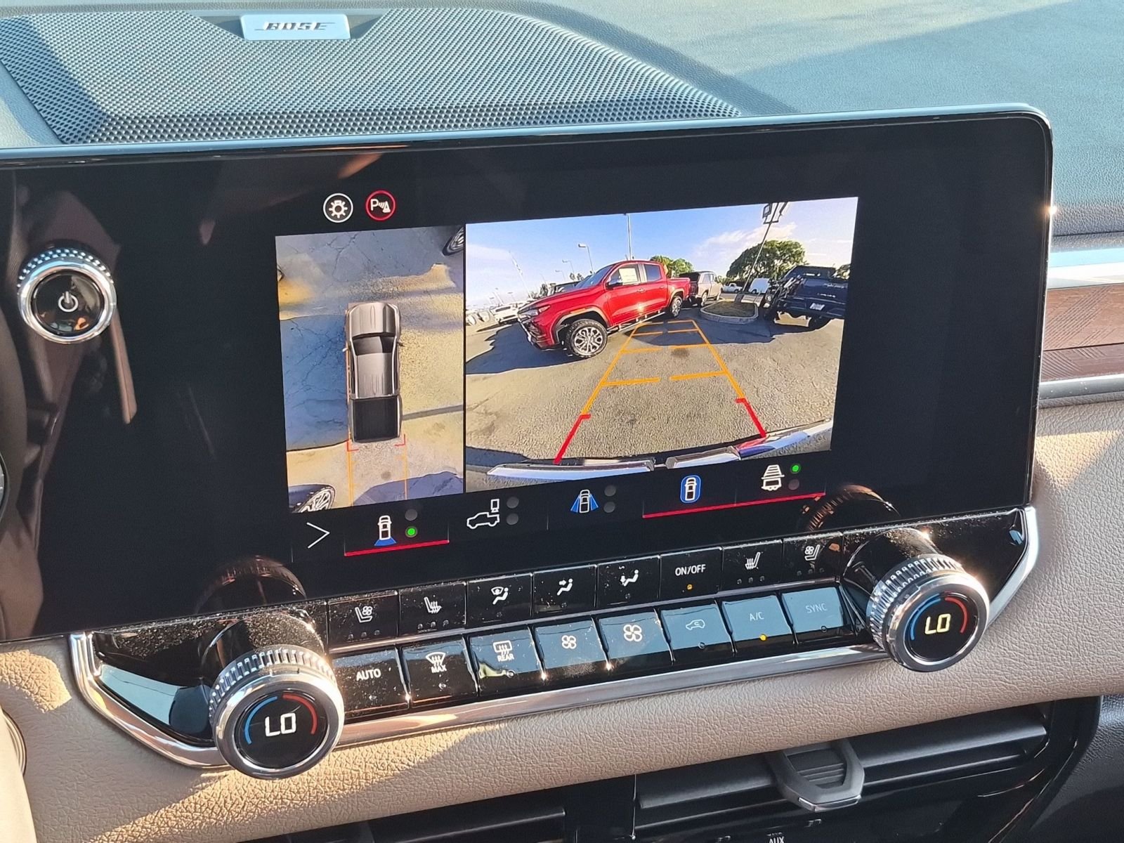 New 2026 GMC Canyon Denali AWD/4WD image 14