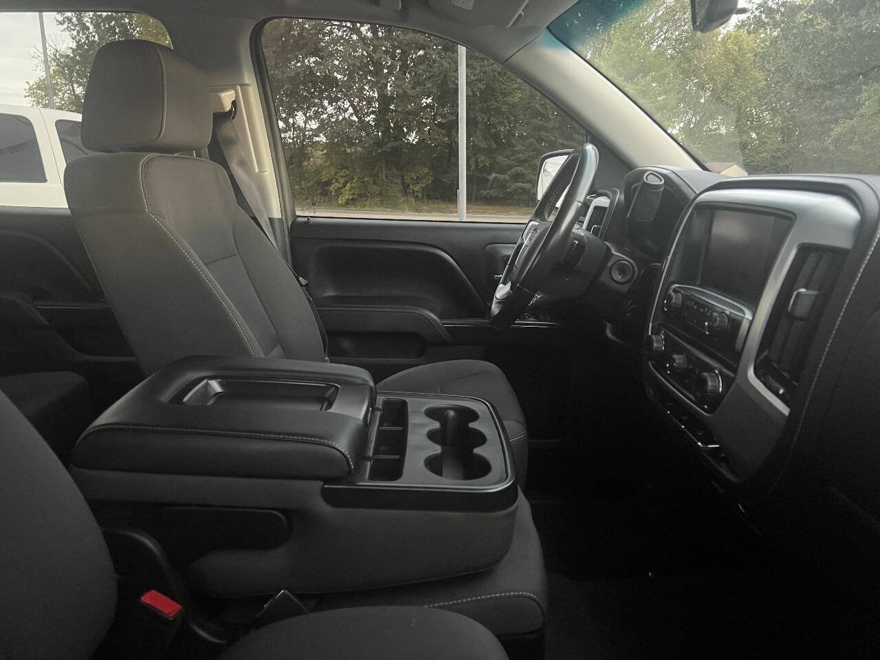 Used 2016 GMC Sierra 1500 SLE w/ SLE Value Package AWD/4WD image 9