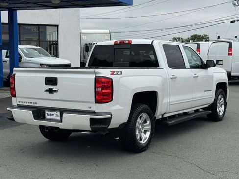 Used 2018 Chevrolet Silverado 1500 LT w/ All Star Edition AWD/4WD image 4