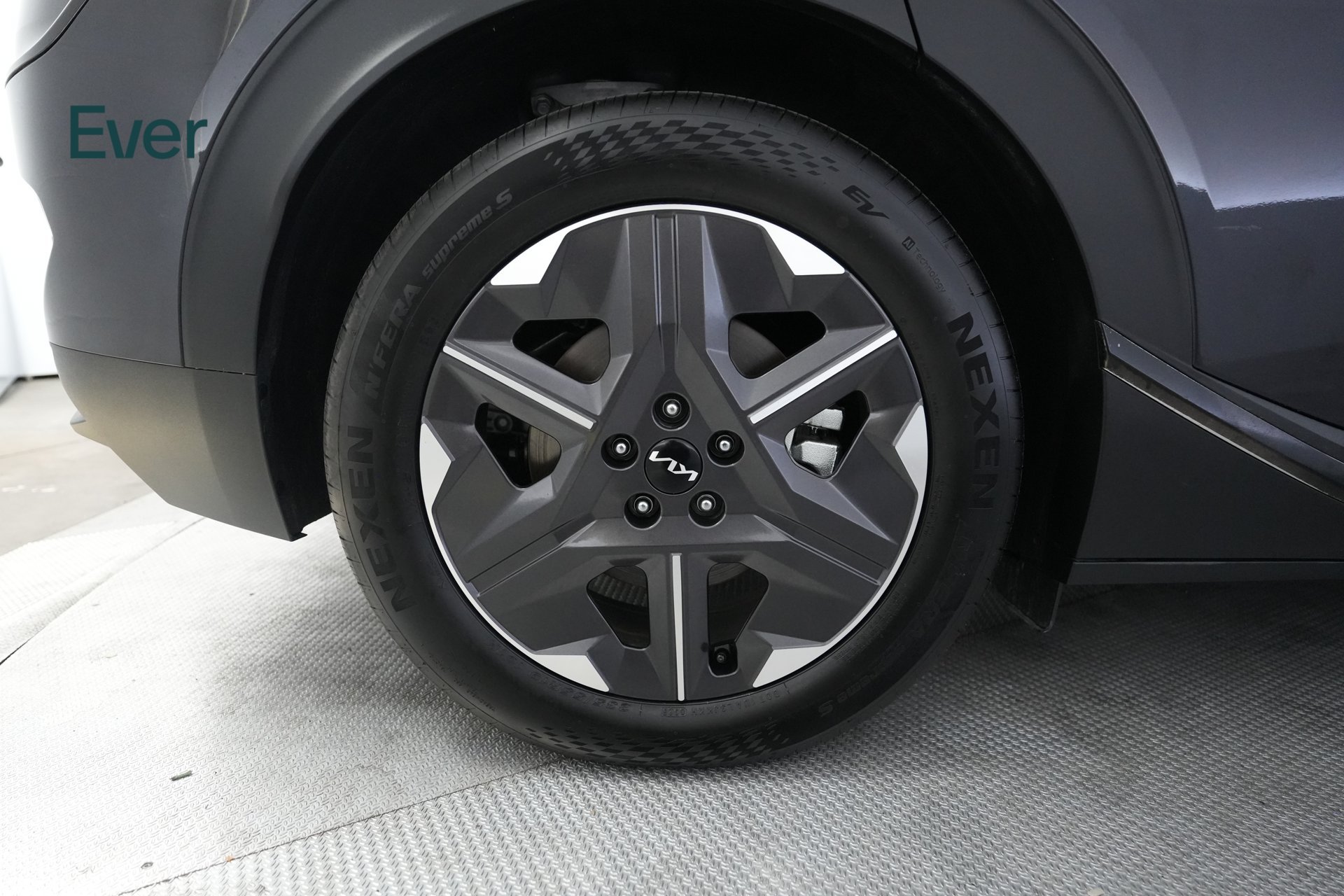 Used 2025 Kia EV6 Light RWD image 21