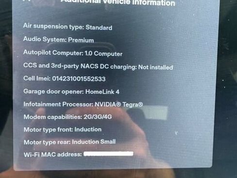 Used 2015 Tesla Model S 70D image 27