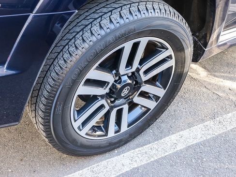 Used 2022 Toyota 4Runner Limited image 5