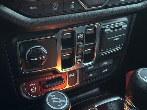 New 2026 Jeep Gladiator Willys image 14