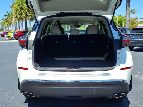 Used 2020 Nissan Murano SV FWD image 17