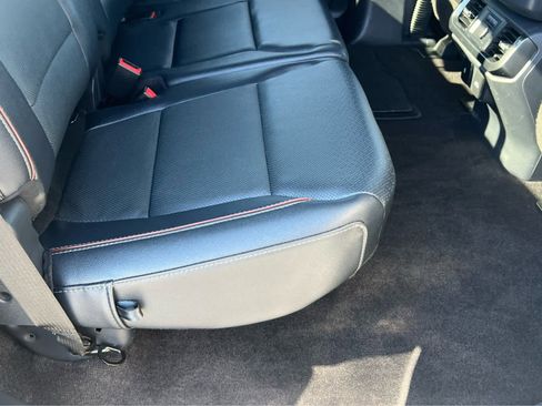 Used 2022 Ford F150 Lariat w/ Equipment Group 502A High image 23