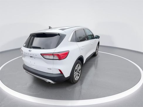 Used 2022 Ford Escape SEL image 8