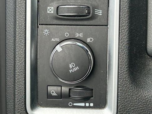 Used 2015 RAM 1500 Big Horn image 24