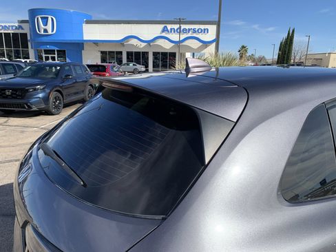 Certified 2025 Honda HR-V LX image 6