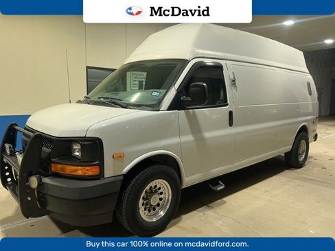 Used 2017 Chevrolet Express 2500 Work Van image 1