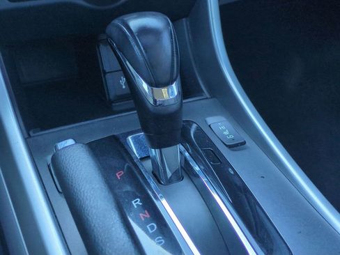 Used 2014 Honda Accord EX-L image 25