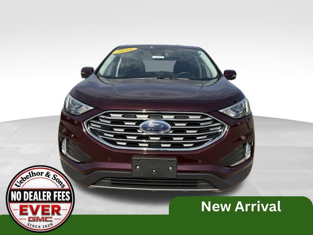 Used 2024 Ford Edge Titanium AWD/4WD image 11
