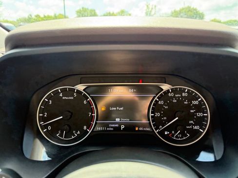 Used 2021 Nissan Rogue S FWD image 15