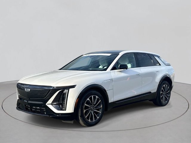 Used 2024 Cadillac Lyriq Sport w/ LPO, Floor Liner Package AWD/4WD image 32