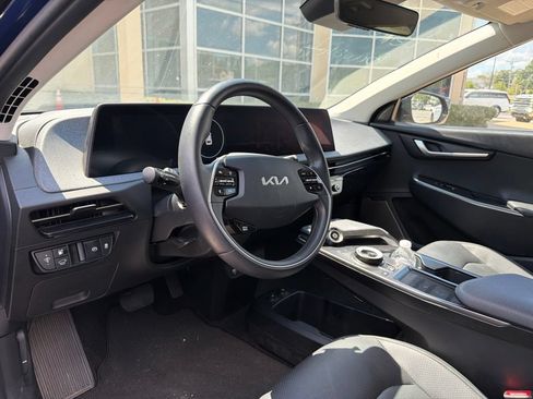 Used 2023 Kia EV6 Wind RWD image 7