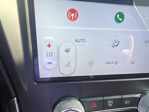 Used 2024 Ford Edge Titanium image 20