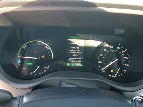 Used 2024 Toyota Sienna XLE image 18