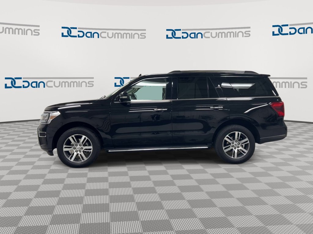 Used 2023 Ford Expedition Limited AWD/4WD image 5