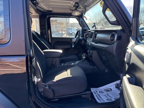 Used 2023 Jeep Wrangler Sport image 20