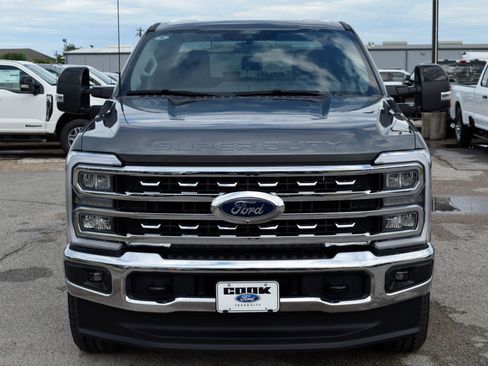 New 2026 Ford F250 Lariat w/ FX4 Off-Road Package image 2