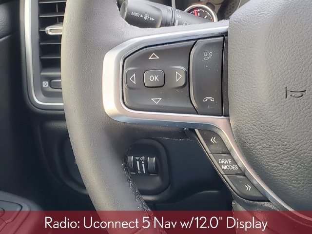 Used 2025 RAM 1500 Big Horn AWD/4WD image 13