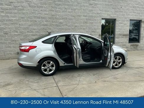 Used 2013 Ford Focus SE FWD image 11