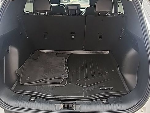 Used 2021 Ford Escape SEL AWD/4WD image 12