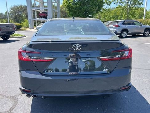 New 2026 Toyota Camry SE FWD image 6