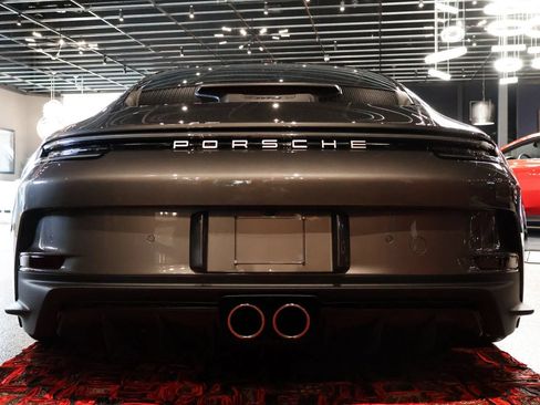 Used 2024 Porsche 911 GT3 RWD image 5