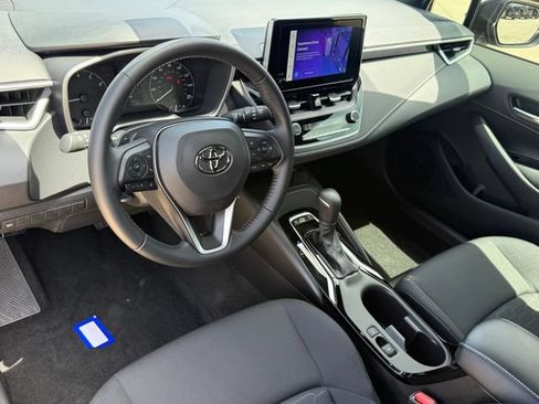 Used 2026 Toyota Corolla SE FWD image 10