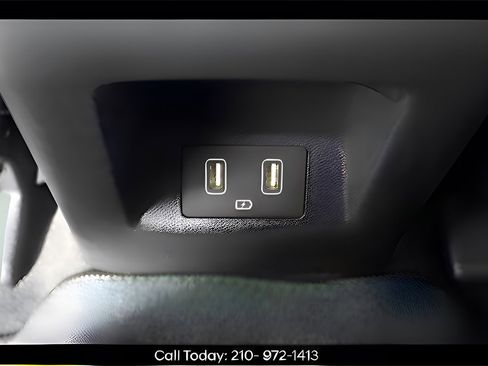 Used 2024 Hyundai Tucson Limited image 25