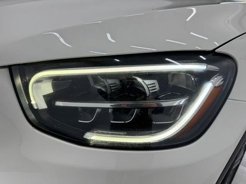 Certified 2021 Mercedes-Benz GLC 300 image 32