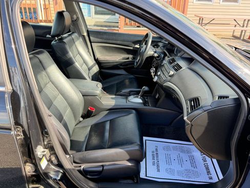 Used 2011 Honda Accord SE image 38