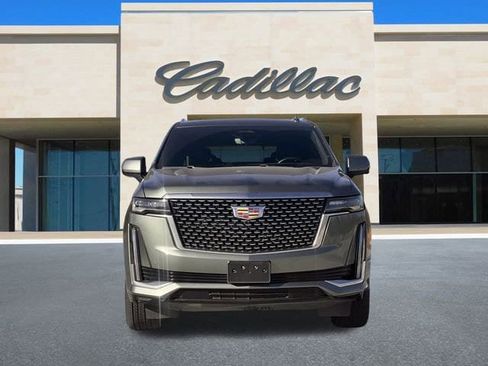 Certified 2023 Cadillac Escalade Premium Luxury image 9