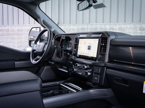 New 2026 Ford F350 Lariat w/ Lariat Ultimate Package image 41